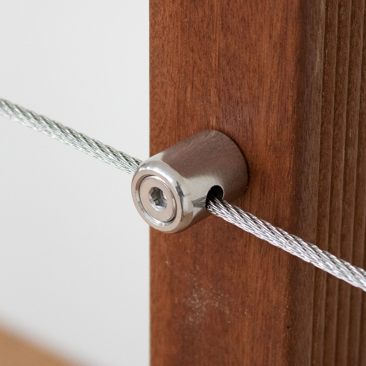 Anschraubklemme / Klemmkopf M6 für 2-6mm Drahtseil / V4A - 1.4401 Anschraubklemme / Klemmkopf M6 für 2-6mm Drahtseil / V4A - 1.4401