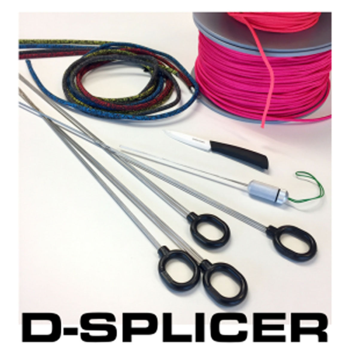 Hochwertige D-SPLICER Spleißnadel aus Edelstahl mit festem Griff. Ideal für Dyneema®, Spectra® und geflochtenes Tauwerk. Erhältlich in 6 Größen – für präzise, einfache und professionelle Spleißarbeiten.