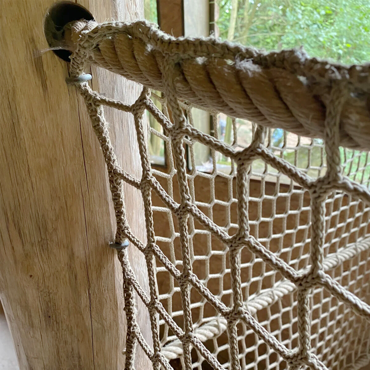 Universal Netz / Maschenweite 45mm / Breite 1,0mtr. / Naturfarben | Hamburger Tauwerk Fabrik – Beste Qualität seit 1901. Jetzt online kaufen
