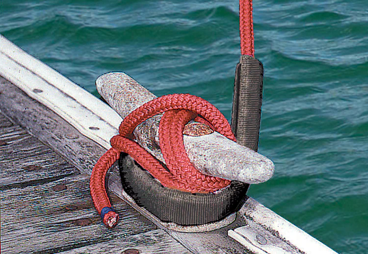 Robuster DAVIS CAFE GUARD Scheuerschutz für Festmacher-, Mooring- und Ankerleinen. UV-beständiges Nylon, Klettverschluss, passend für Leinen von 10–25 mm. 2er Set.