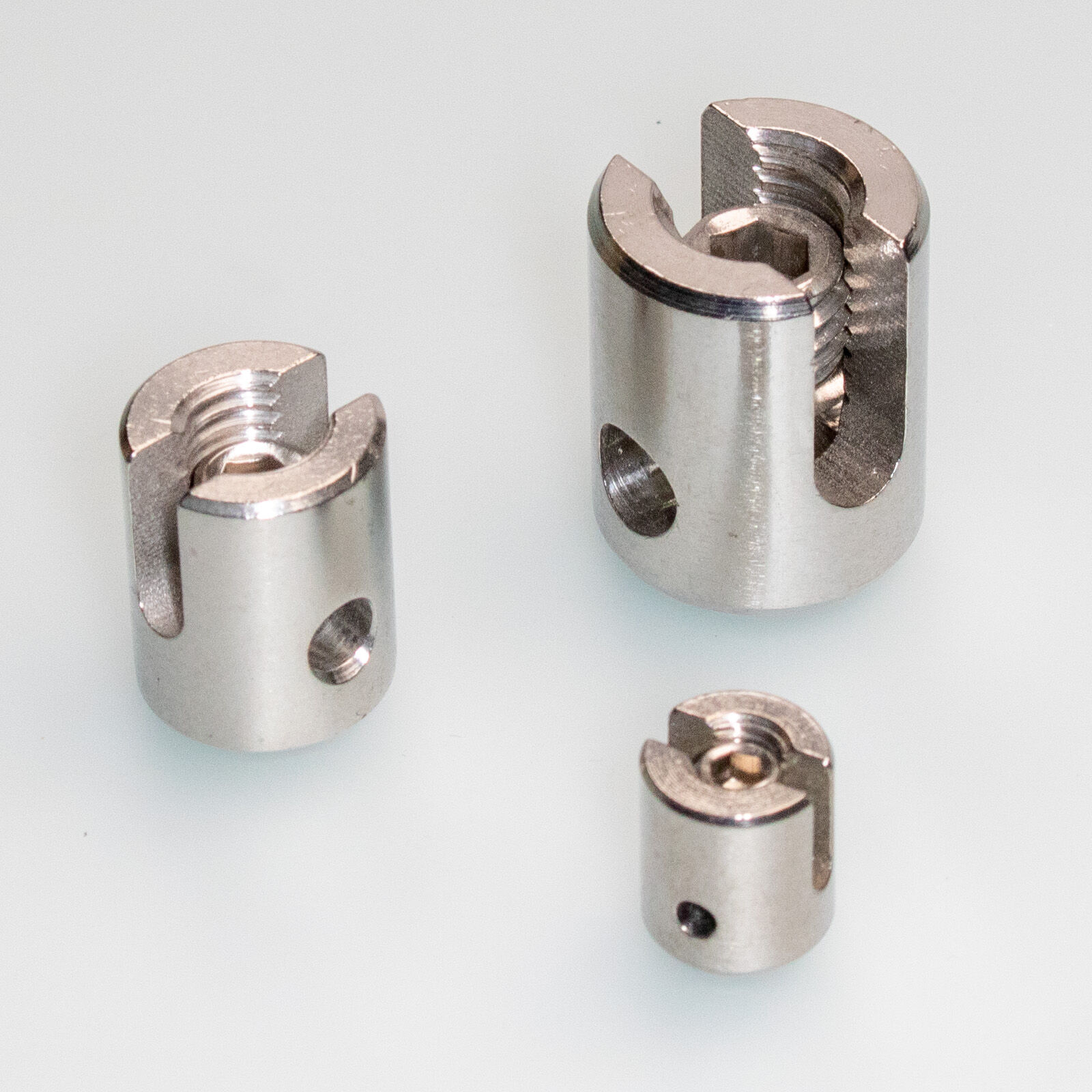 Edelstahl Seilkreuzklemme - Micro für 1,5 - 6,0mm Drahtseil / KK5 Edelstahl Seilkreuzklemme - Micro für 1,5 - 6,0mm Drahtseil / KK5