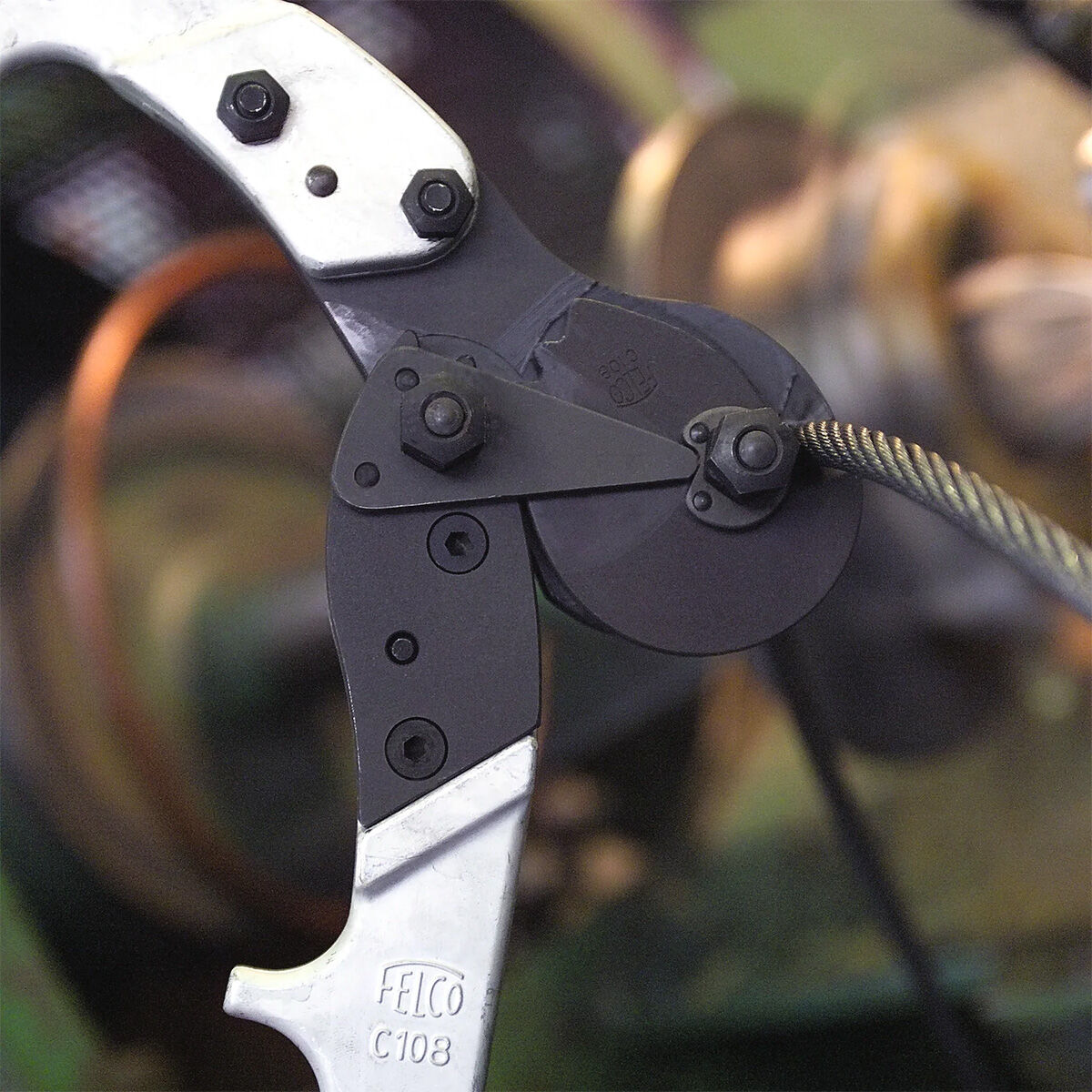 Felco C108 Felco C108 - Drahtseilschere bis 8mm Drahtseil / 560mm | Hamburger Tauwerk Fabrik – Beste Qualität seit 1901. Jetzt online kaufen