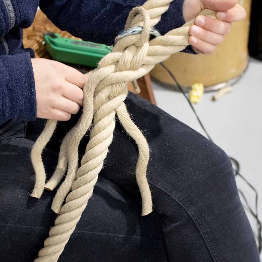 Kletterseil - Spleitex 40mm / Länge 2mtr mit Augspleiß Kletterseil - Spleitex 40mm / Länge 2mtr mit Augspleiß | Hamburger Tauwerk Fabrik – Beste Qualität seit 1901. Jetzt online kaufen