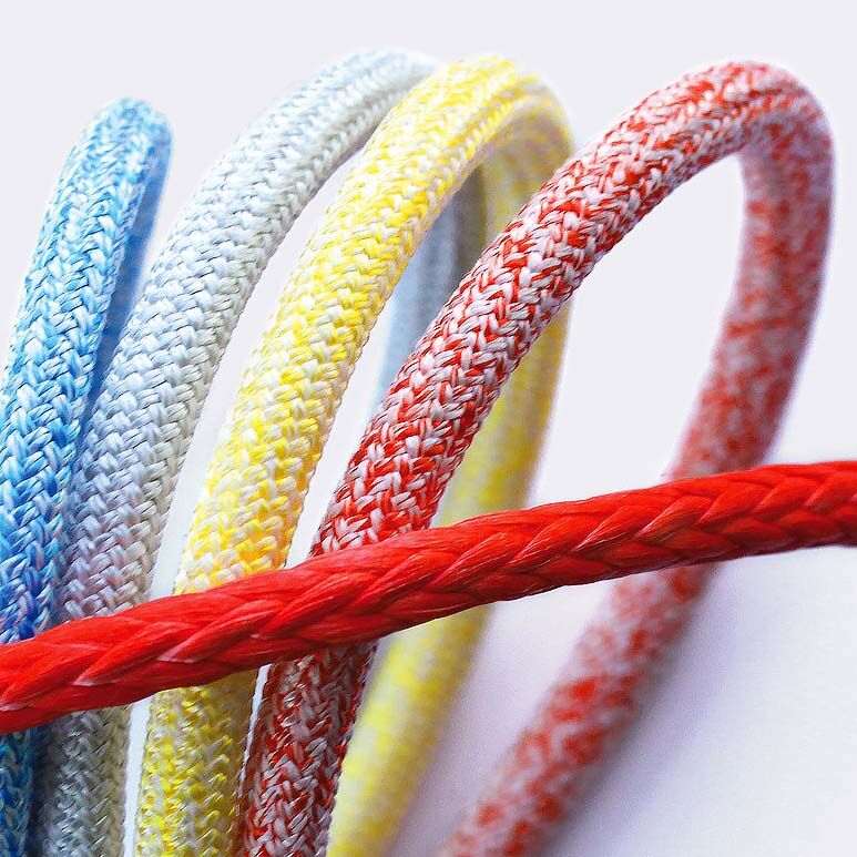 Dyneema SK78 Regattaschot mit Taper-Option: verfügbar als Meterware / Maßanfertigung. 6mm, 8mm, 10mm, 12mm verfügbar.